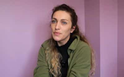« On y arrive quand même » : comment Océane, aide-soignante, s’est tournée vers la dermopigmentation