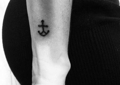 ancre petit tatouage